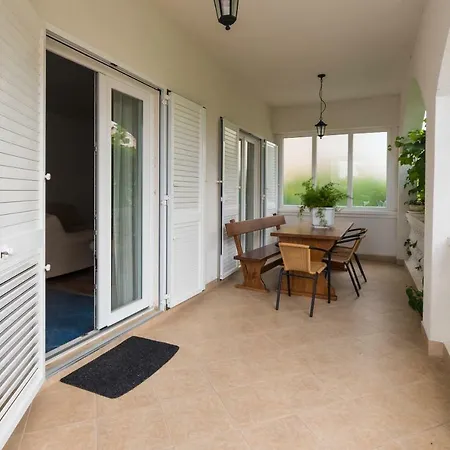 Bilac Apartment *